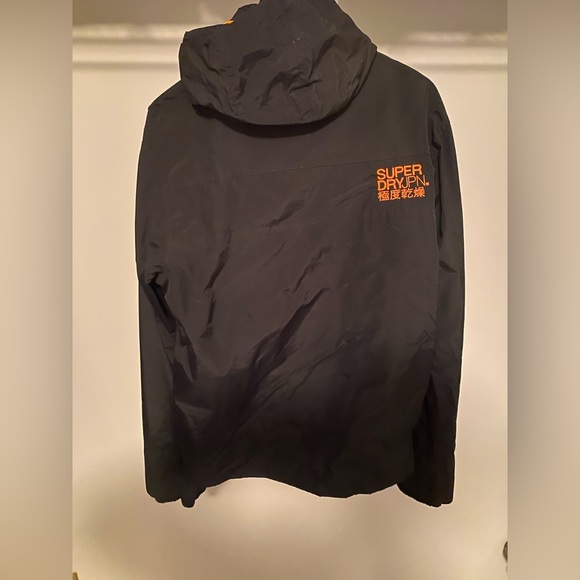 SuperDry The Iconic Windcheater - Picture 2 of 3